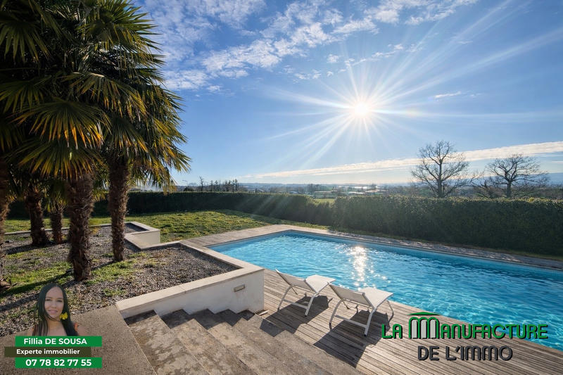 Villa - 202 m² - 7 pièces