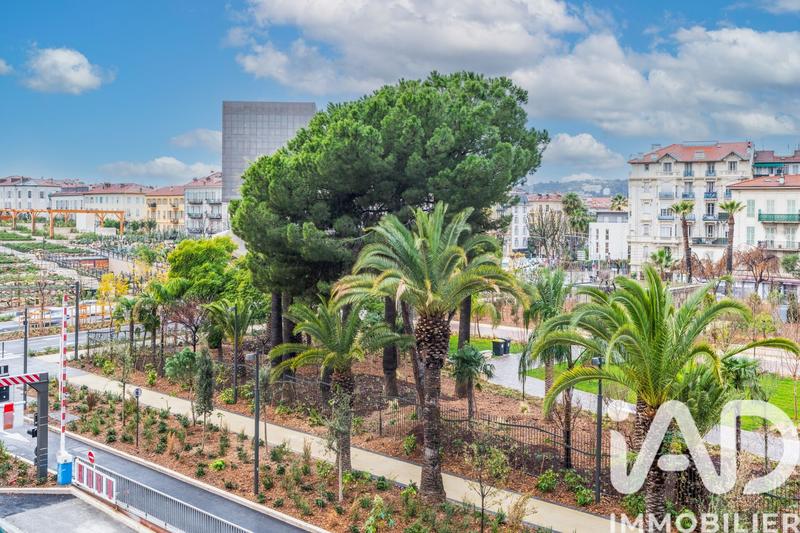 Appartement - 72 m² - 3 pièces