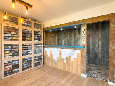 Appartement - 97 m² - 5 pièces