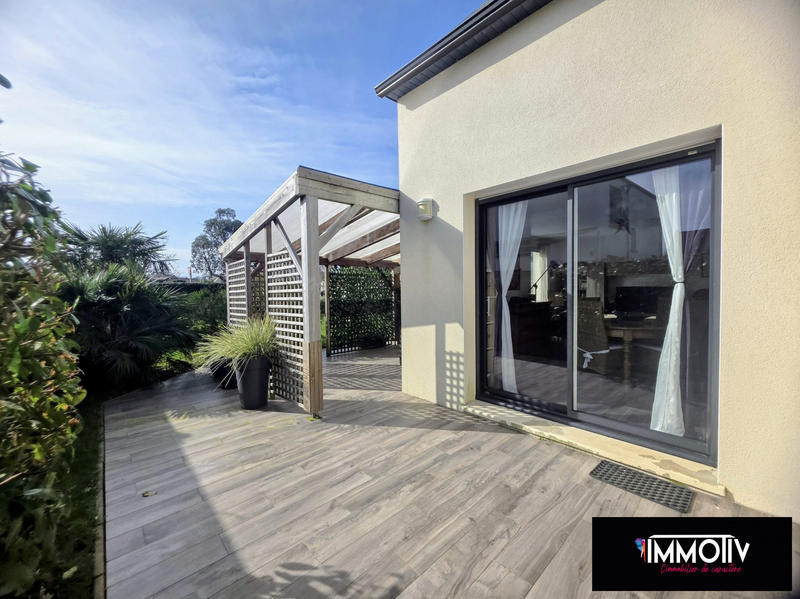 Maison contemporaine - 97 m² - 6 pièces