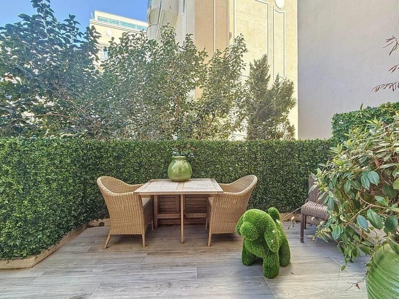 Appartement - 95 m² - 3 pièces