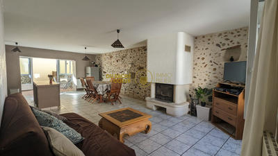 Maison - 93 m² - 4 pièces