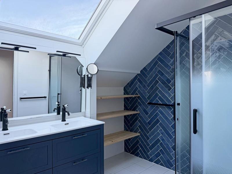 Maison - 200 m² - 7 pièces