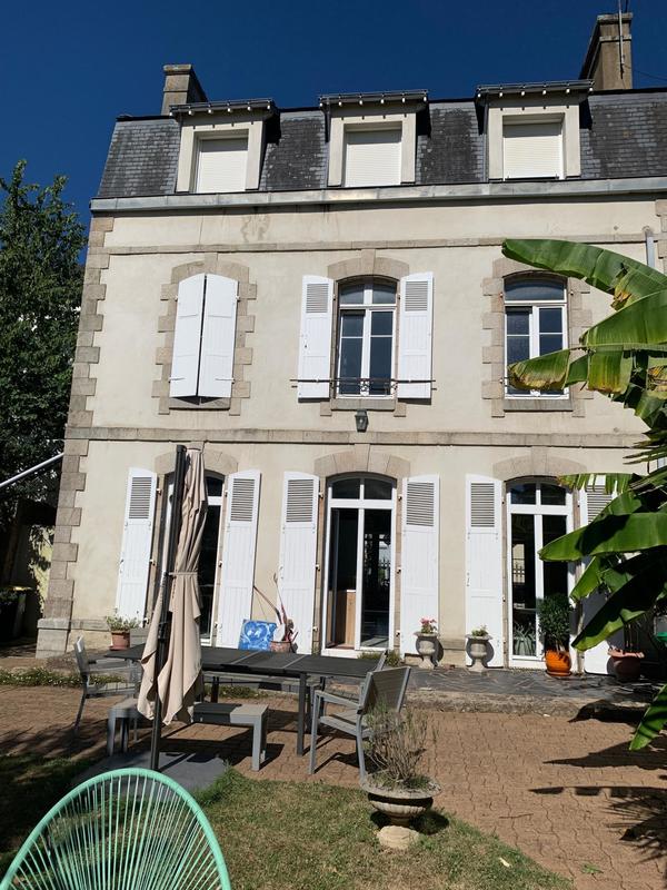 Hôtel particulier - 280 m² - 10 pièces