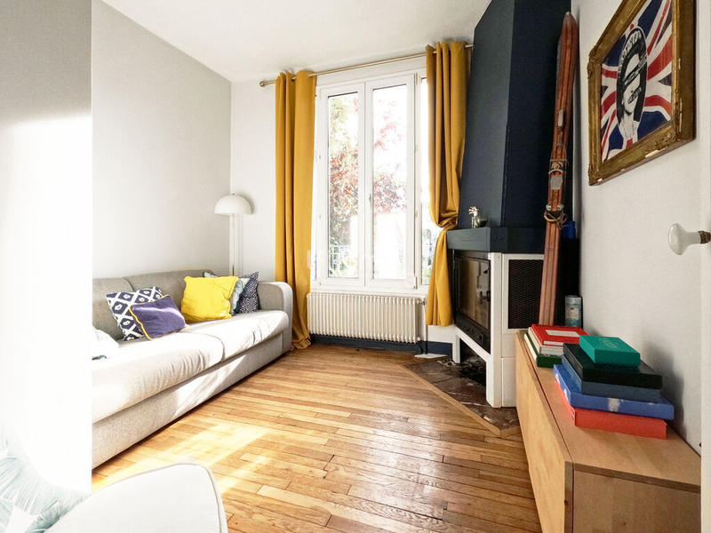 Villa - 90 m² - 4 pièces