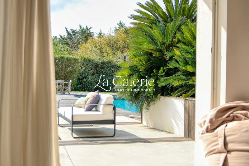 Villa - 295 m² - 7 pièces