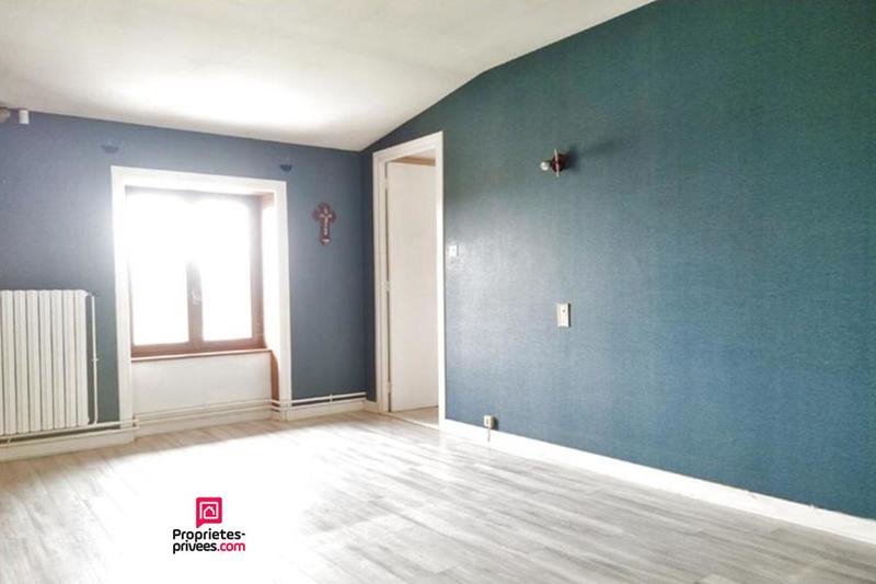 Maison - 230 m² - 9 pièces