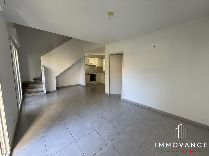 Maison - 92 m² - 5 pièces