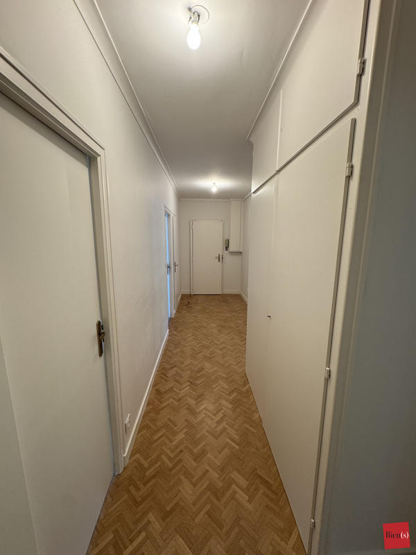 Appartement - 105 m² - 4 pièces