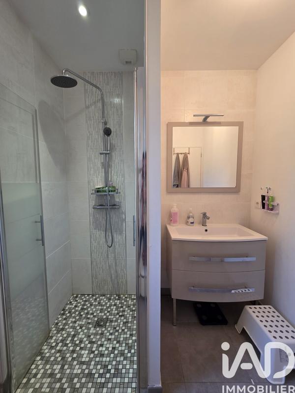 Maison - 88 m² - 4 pièces