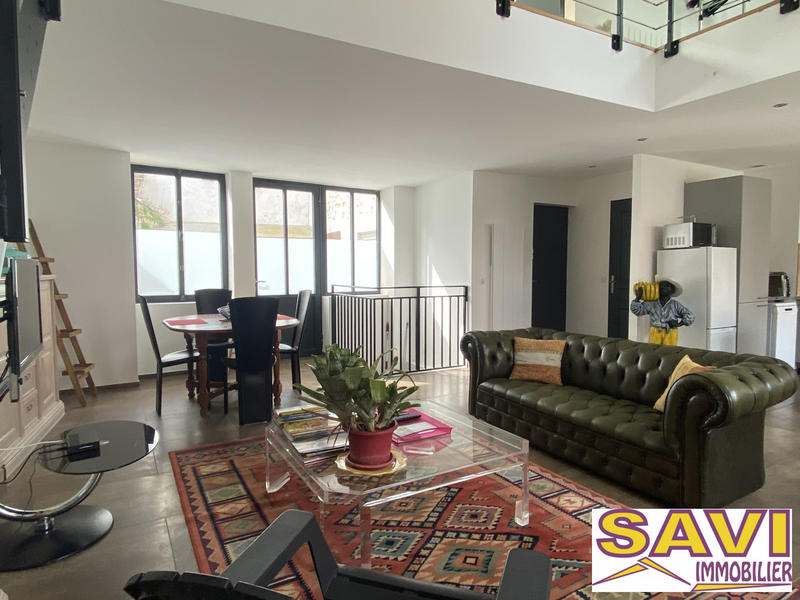 Maison ancienne - 198 m² - 7 pièces