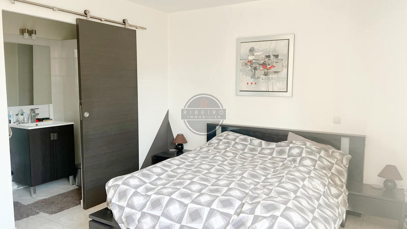 Villa - 161 m² - 6 pièces