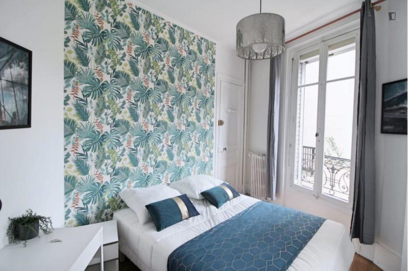 Chambre - 11 m² - 5 pièces