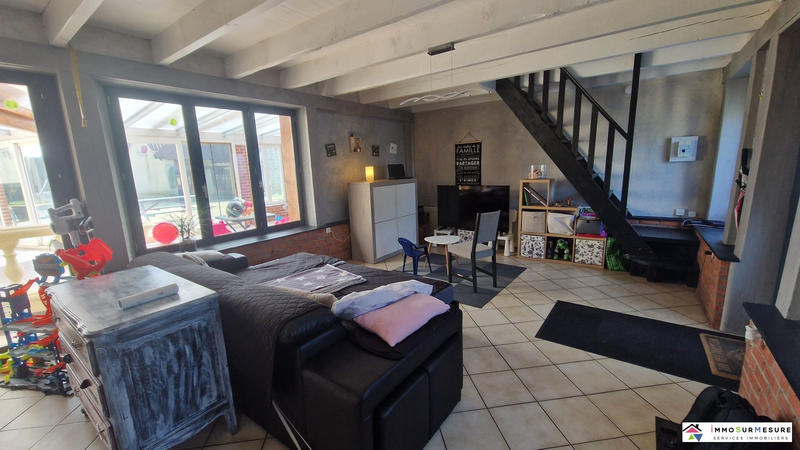 Maison - 220 m² - 6 pièces