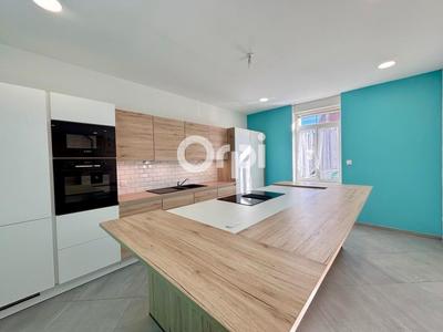 Maison - 119 m² - 5 pièces