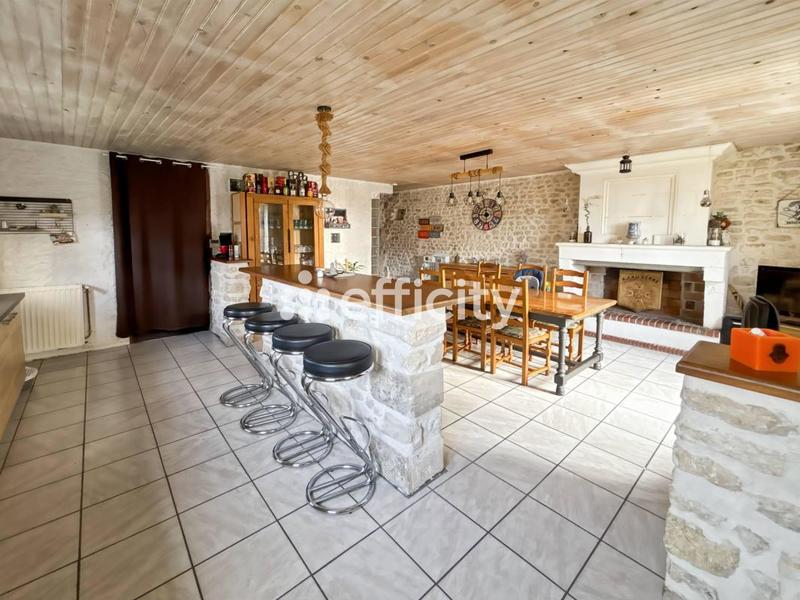 Maison - 108 m² - 4 pièces