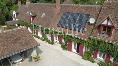 Maison - 386 m² - 9 pièces