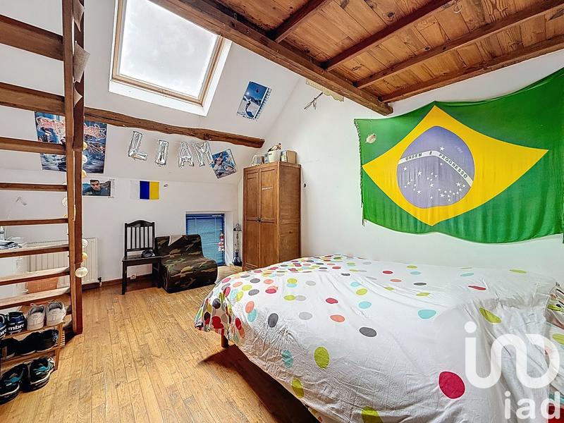 Maison - 294 m² - 9 pièces