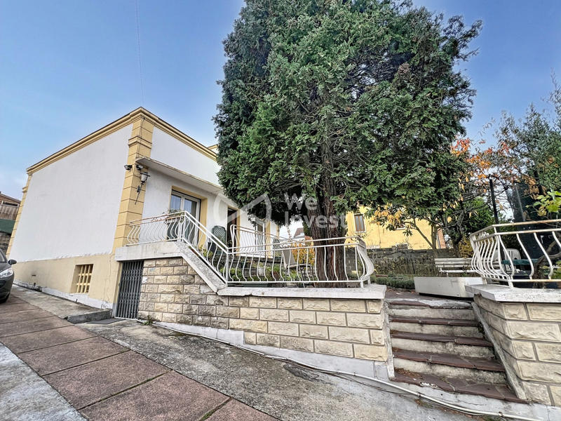 Maison - 104 m² - 5 pièces