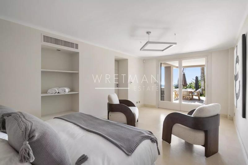 Villa - 291 m² - 7 pièces