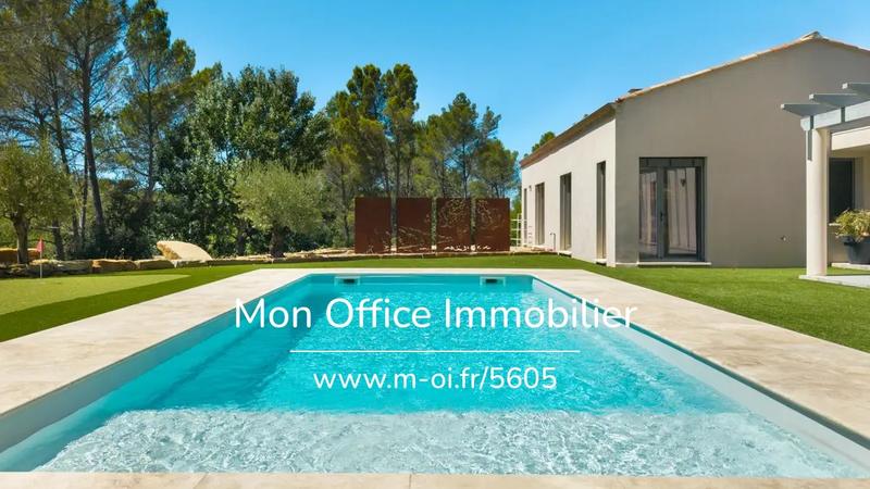 Villa - 220 m² - 5 pièces