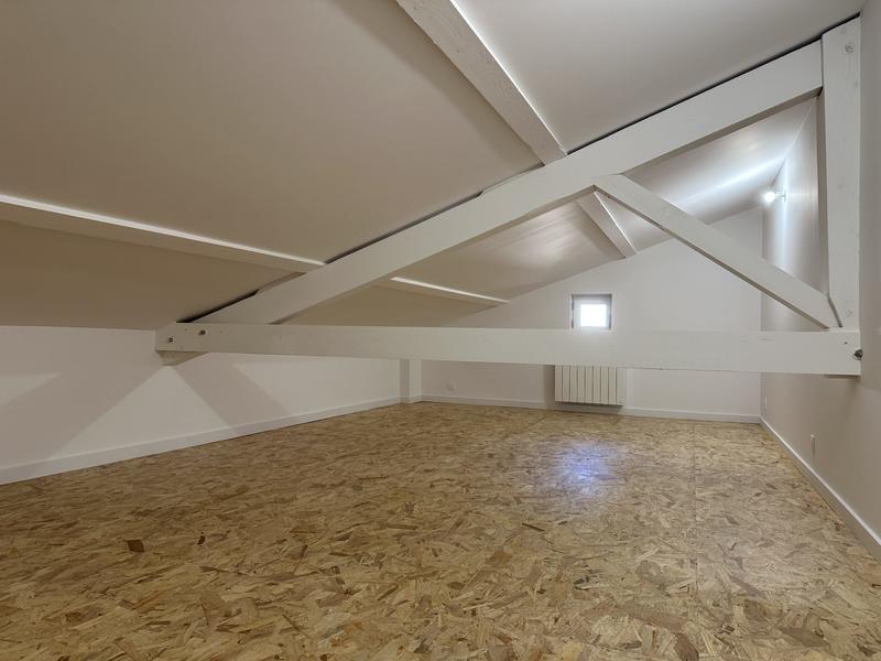 Appartement - 87 m² - 4 pièces