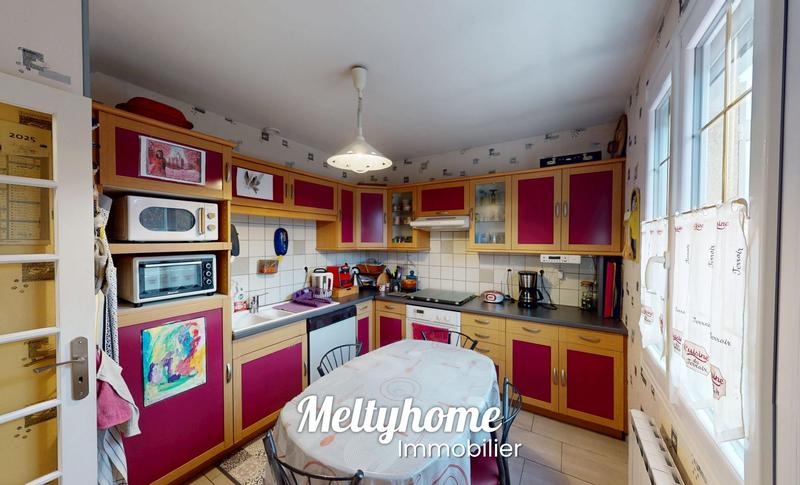 Maison - 112 m² - 6 pièces