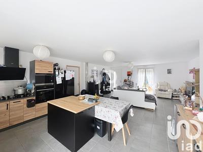 Maison - 88 m² - 4 pièces