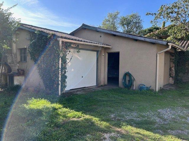 Maison - 180 m² - 5 pièces