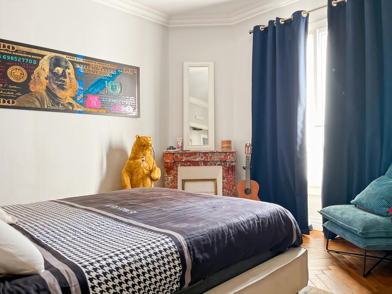 Maison - 215 m² - 8 pièces