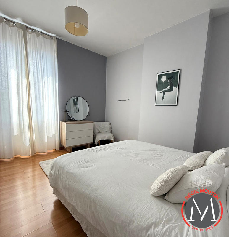 Appartement - 49 m² - 2 pièces