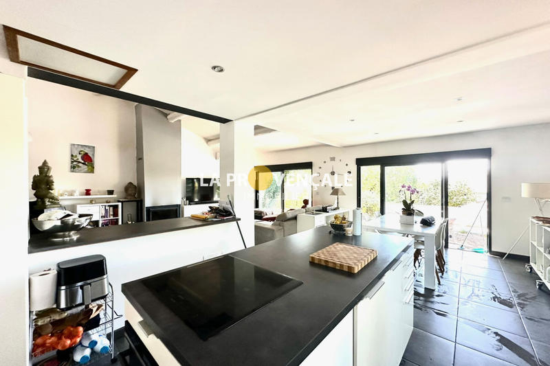 Maison - 125 m² - 5 pièces