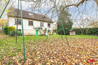 Maison - 127 m² - 5 pièces