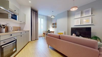 Appartement - 90 m² - 5 pièces