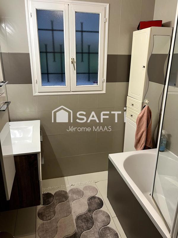 Maison - 100 m² - 4 pièces