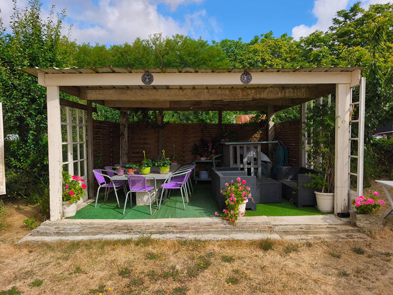 Maison - 246 m² - 5 pièces