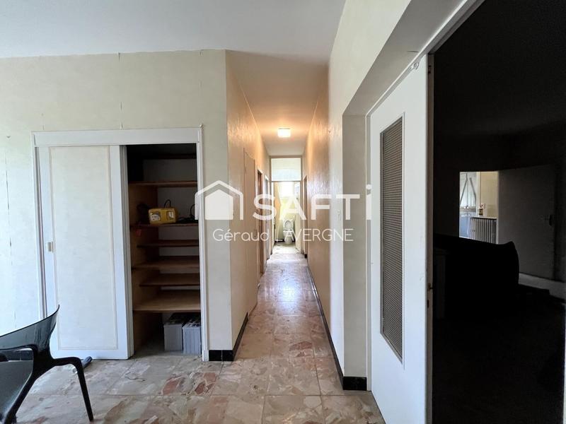 Maison - 121 m² - 6 pièces