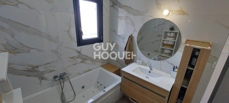 Maison - 135 m² - 6 pièces