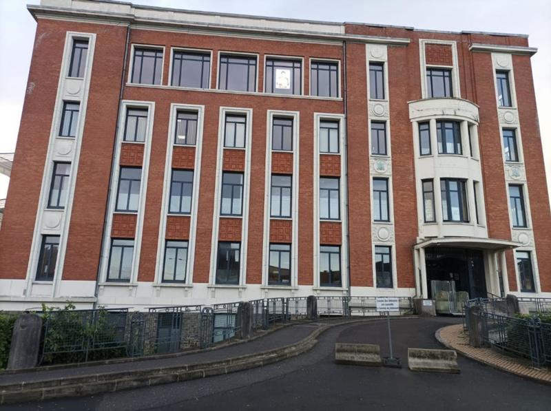 Bureau - 23 m² - 2 pièces