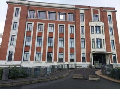 Bureau - 23 m² - 2 pièces