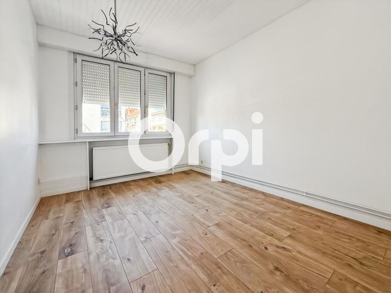 Appartement - 112 m² - 3 pièces