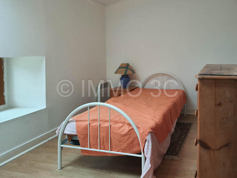 Maison de bourg - 89 m² - 4 pièces