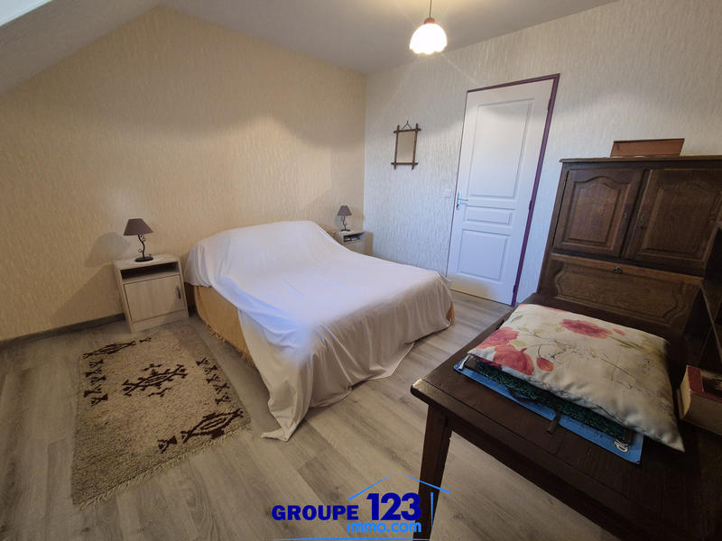 Maison - 207 m² - 5 pièces