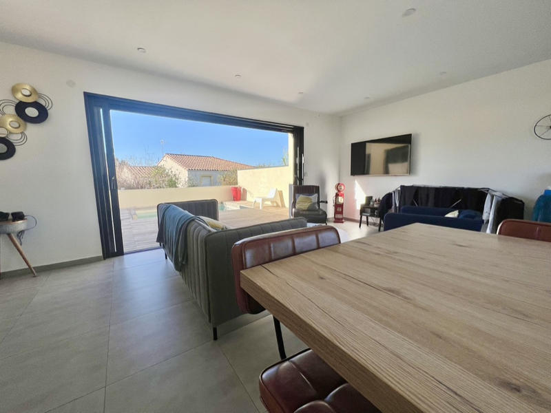 Maison - 101 m² - 5 pièces