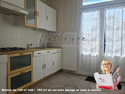 Maison - 145 m² - 7 pièces