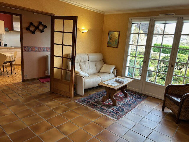 Maison - 106 m² - 6 pièces