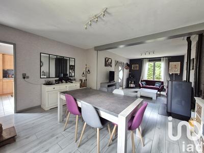 Maison - 90 m² - 5 pièces