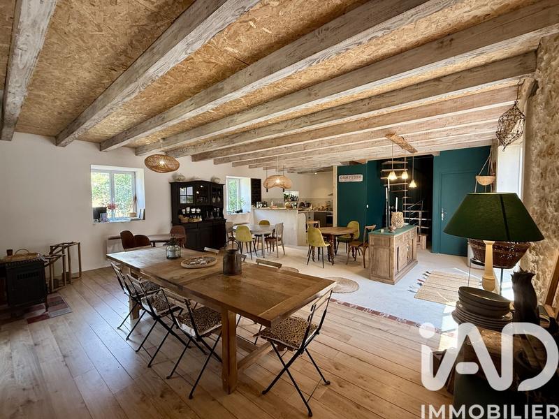 Maison - 430 m² - 17 pièces