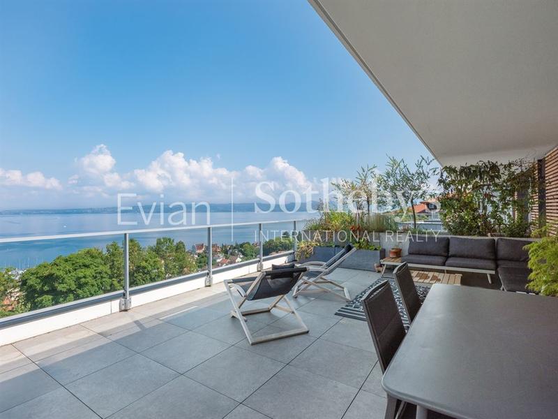 Appartement - 80 m² - 4 pièces