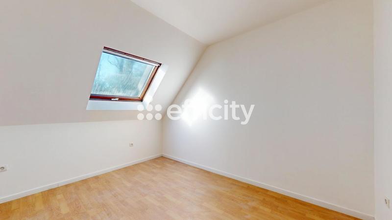 Maison - 120 m² - 7 pièces